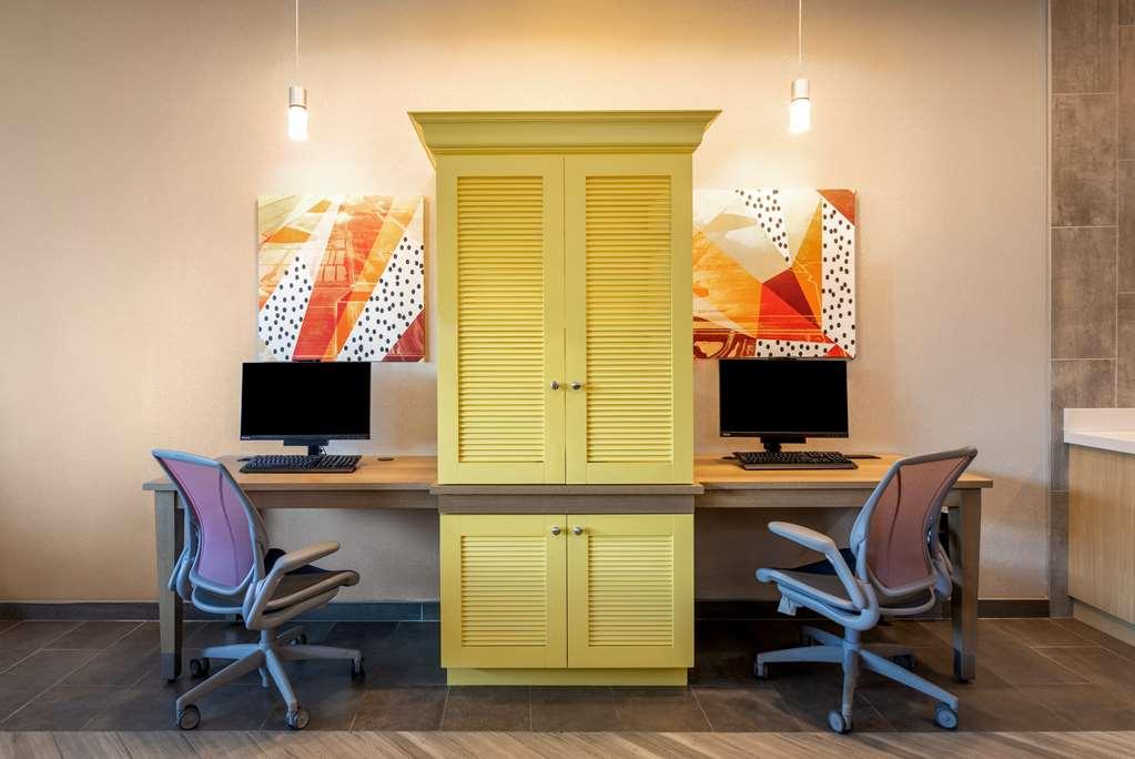 Home2 Suites By Hilton Ft Pierce I-95 Форт Пирс Удобства фото